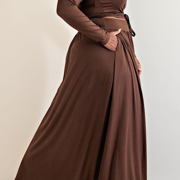 Long Sleeve Wrap Top and Maxi Skirt 2-PC Set - Picture 4 of 6